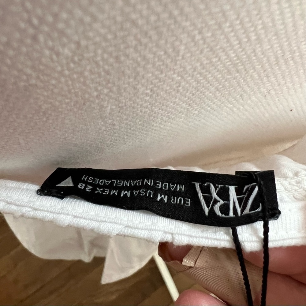 ZARA TOP RUFFLED BODICE WITH BUTTERFLY SLEEVES - Picture 6 of 16